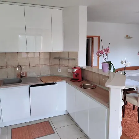 Gæstehus House Topic 3*