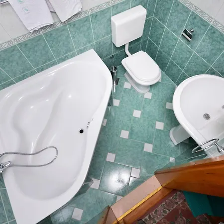 House Topic Gæstehus 3*