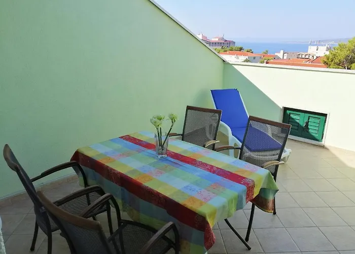 House Topic Baška Voda