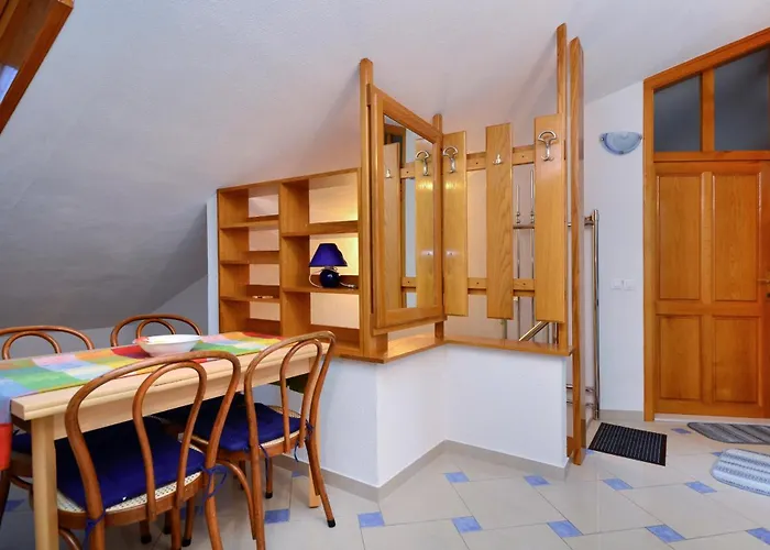 House Topic ゲストハウス 4*