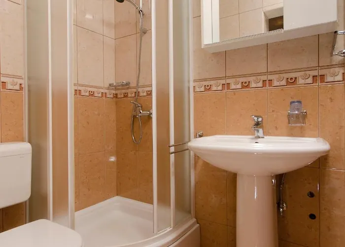 ゲストハウス House Topic